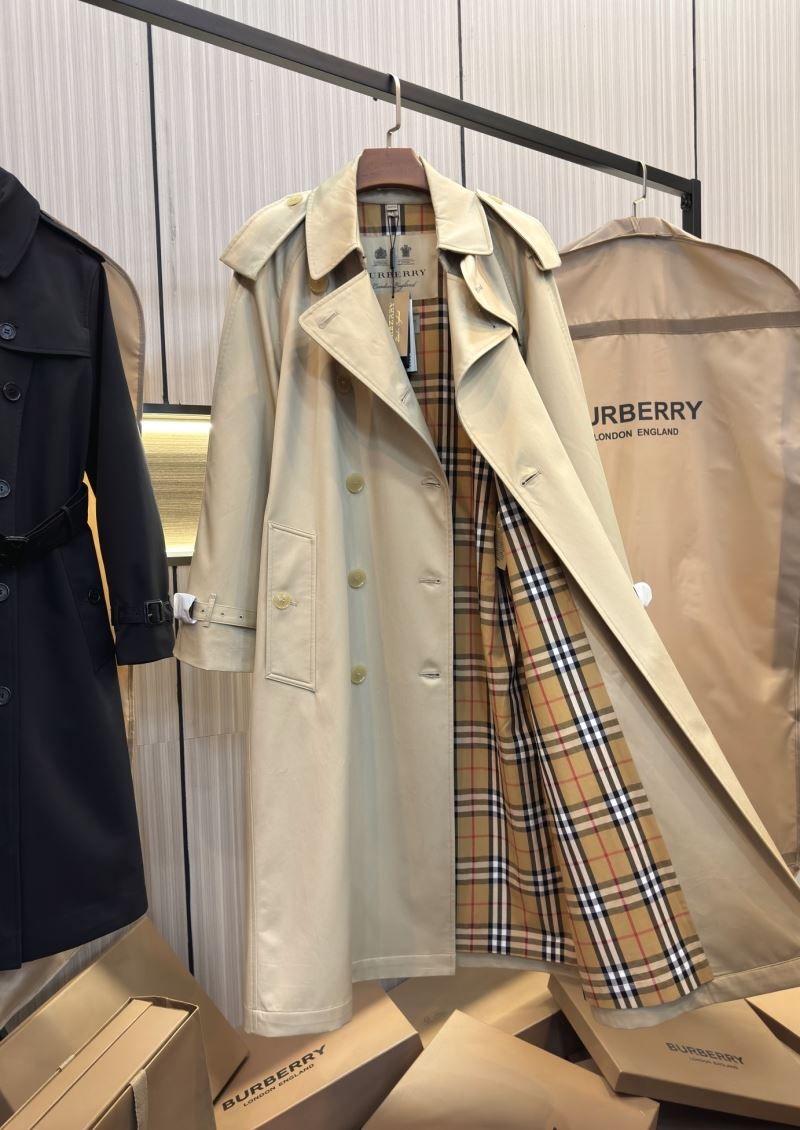 Burberry Outwear